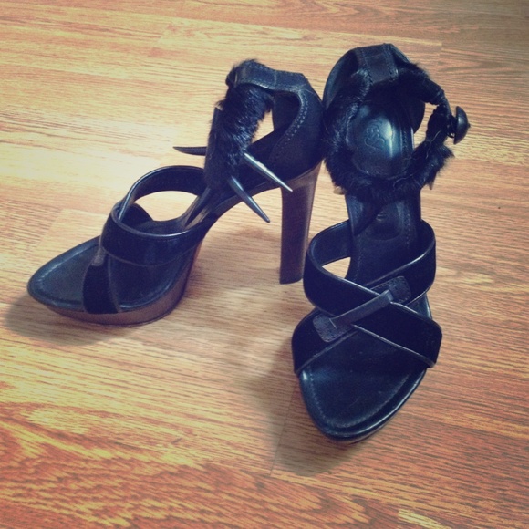 Vintage YSL Black Velvet Mombasa Claw Heels | 37.5 - Picture 15 of 15